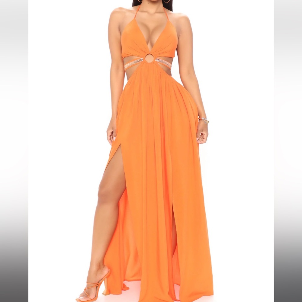 Gorgeous orange maxi dress